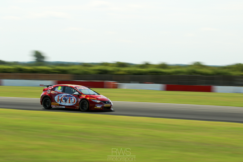 Illustration for article titled BTCC Snetterton Photos